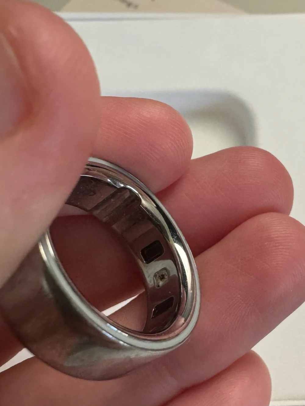 Oura Ring Case and Packaging in Silver Gray